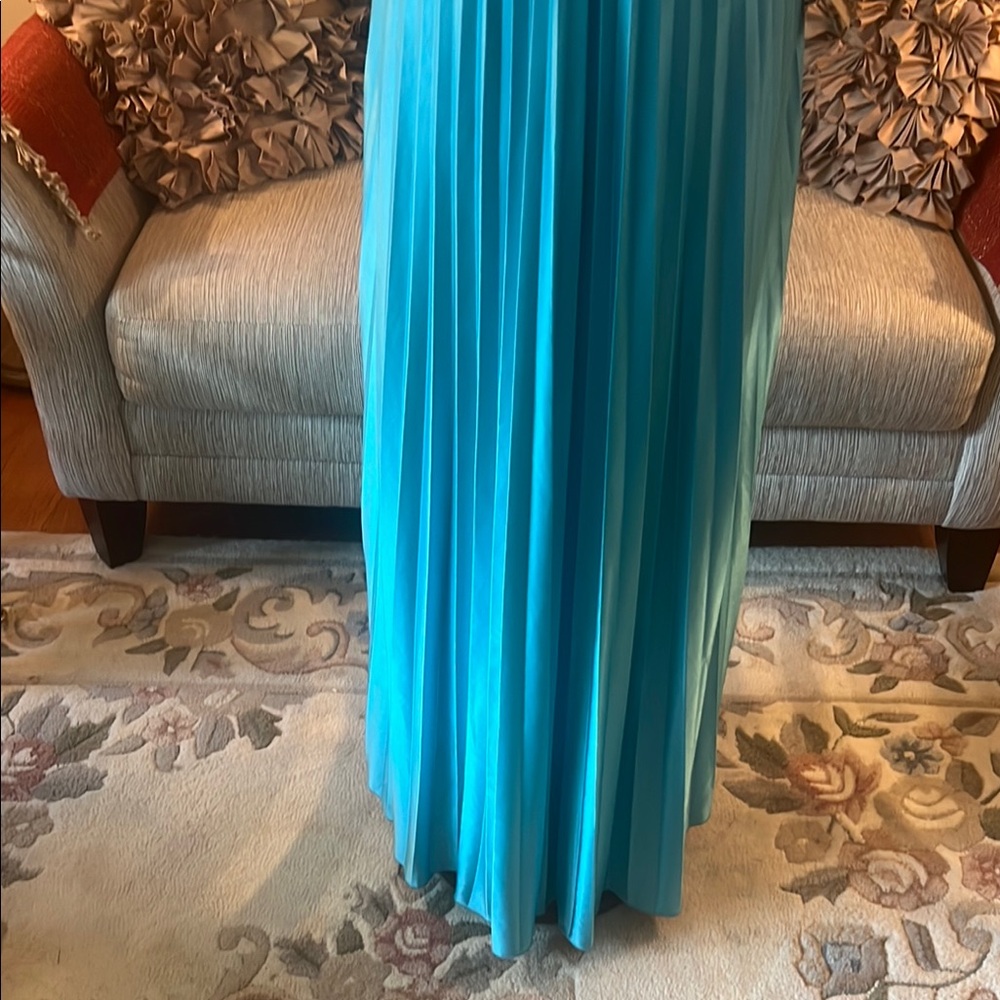 Elegant Blue Sequin Gown Nwt - Picture 3 of 6